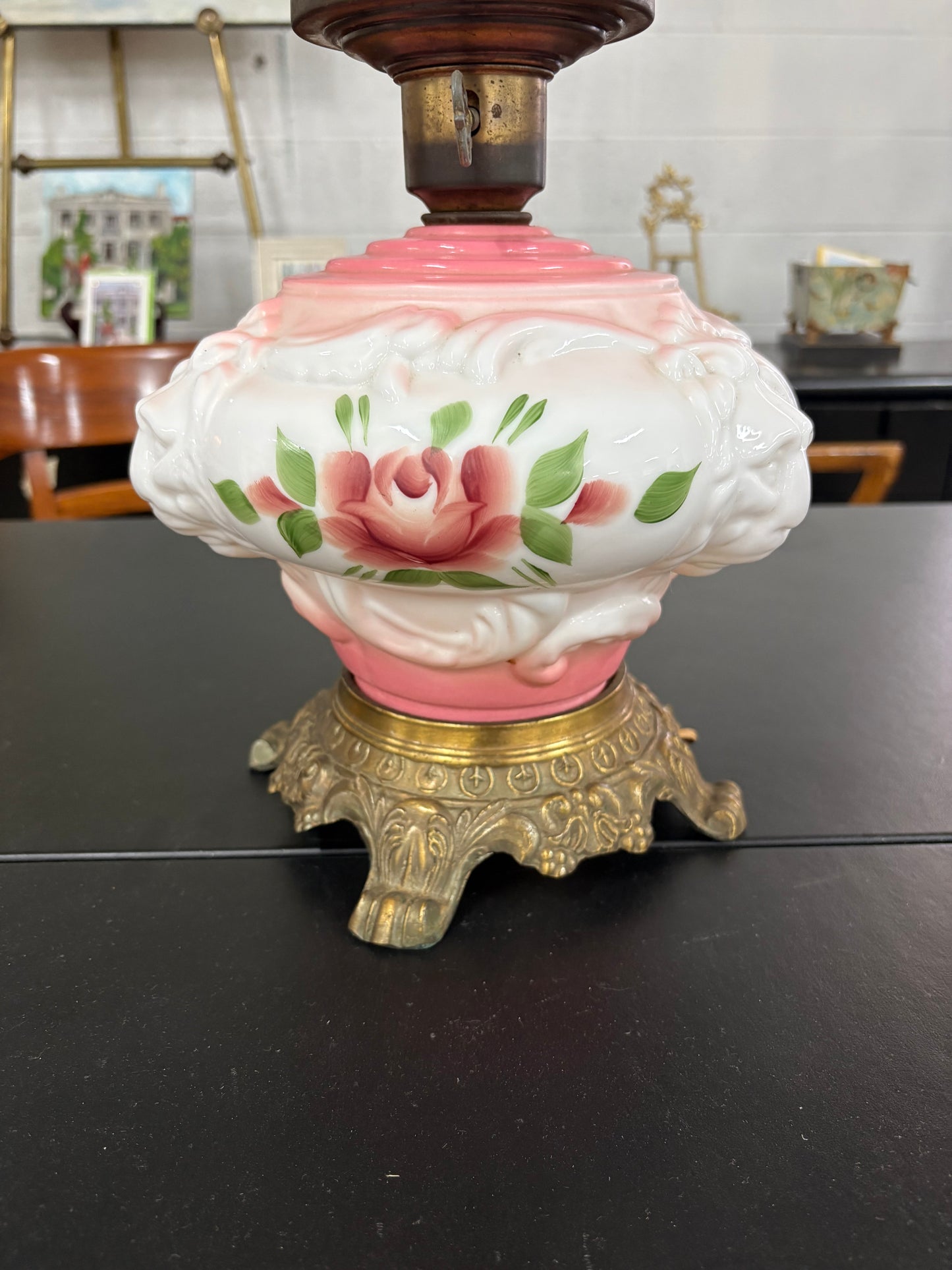 Vintage Phoenix “Gone With the Wind” Parlor Lamp – 1940s – Pink & White Milk Glass